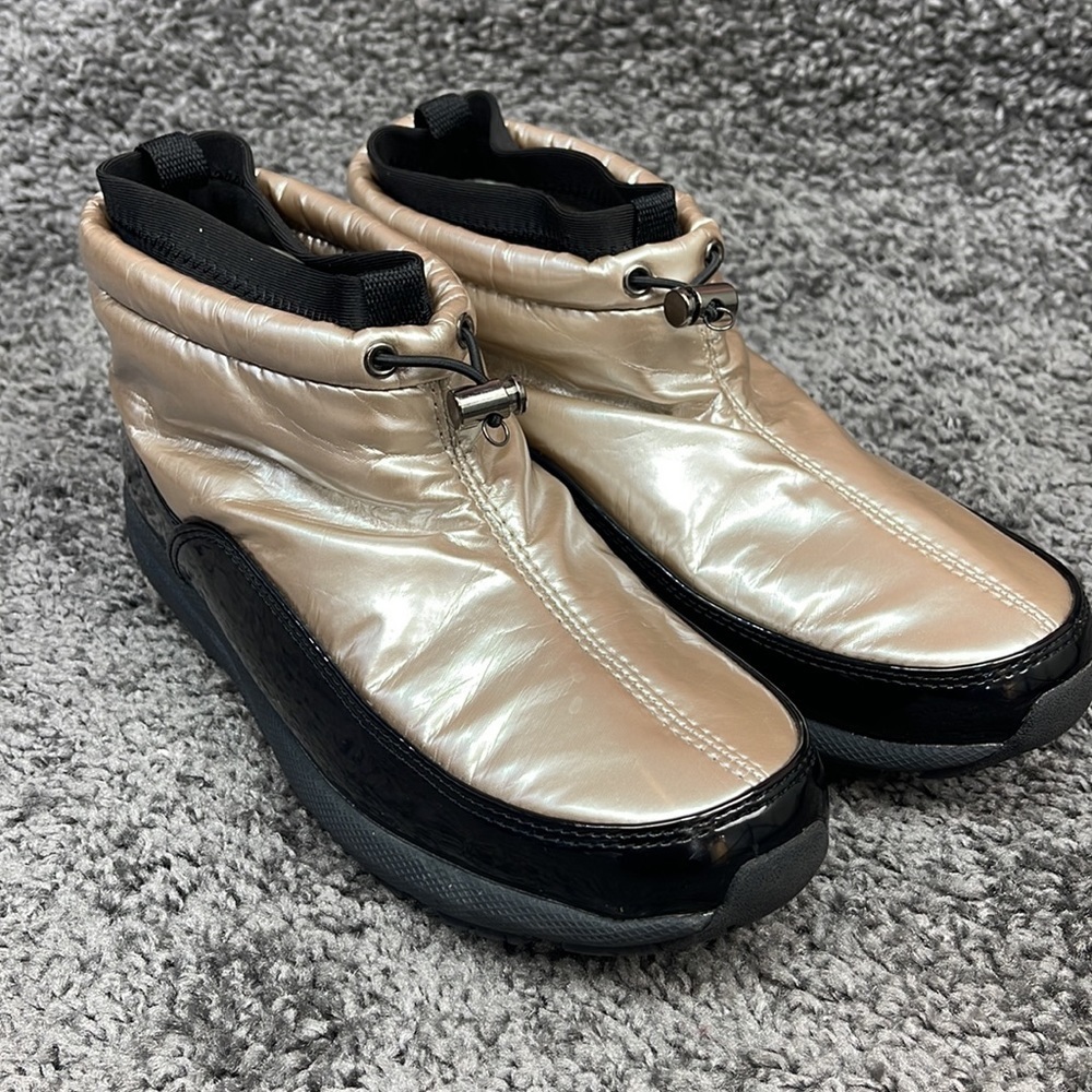 Sporto Tracy pull on waterproof elastic drawstring winter bootie women’s size 9W - Picture 17 of 17